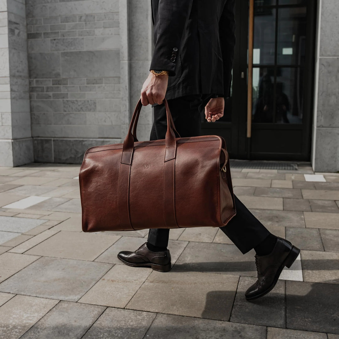 The Business Traveler’s Guide to Italian Duffel Bags