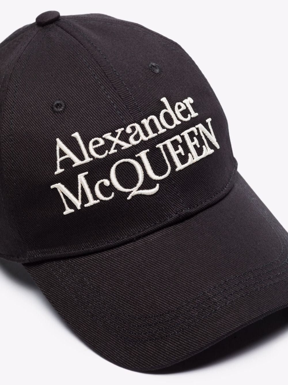 Alexander Mcqueen Scarves Hats & Gloves M Alexander McQueen Hats Black Alexander McQueen Hats Black Brand